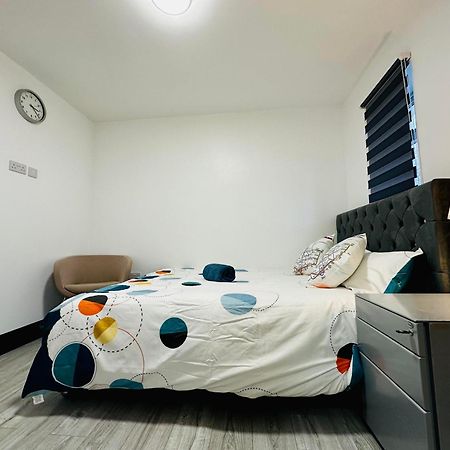 אפרטהוטל Great Place To Live In Dartford - Kent מראה חיצוני תמונה