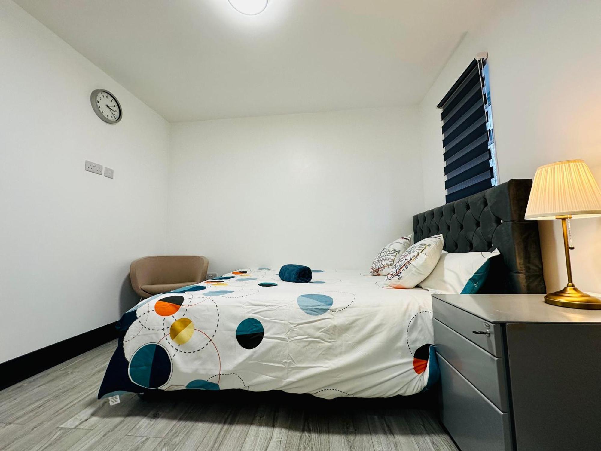 אפרטהוטל Great Place To Live In Dartford - Kent מראה חיצוני תמונה